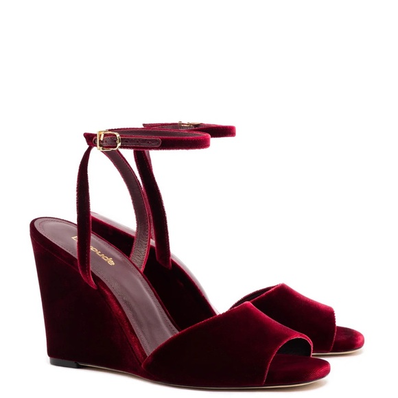 Larroude Shoes - Larroude Yves Wedge In Wine Velvet
